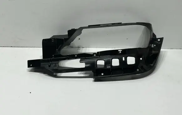 Audi A5 Muffler mount bracket/holder 8W6807347A