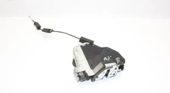 Honda Civic IX Front door lock