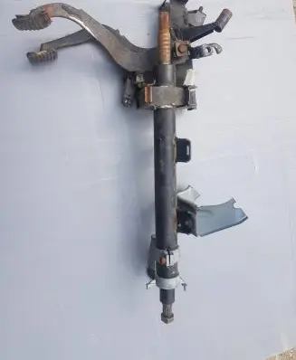 Volkswagen Golf I Pedal assembly 