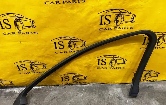 Peugeot 508 RXH Front door window/glass frame 9686309777