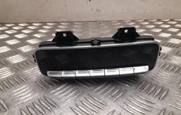 Mercedes-Benz GLE W167 Climate control unit A1679051701