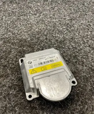 BMW X5 F15 Airbag control unit/module 6868257