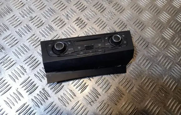 Audi A5 8T 8F Climate control unit 8T1820043AC