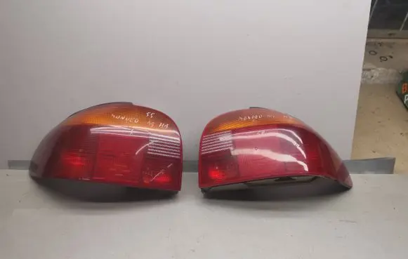 Ford Mondeo MK I Rear/tail lights set 93BG13N004DB 93BG13N004CB