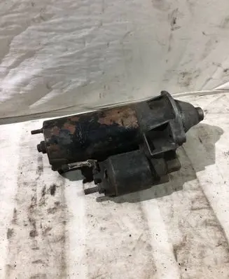 Volkswagen PASSAT B5 Starter motor 1005821478