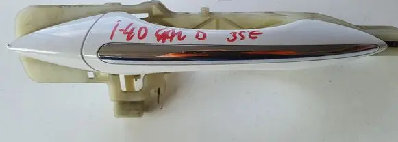 Hyundai i40 Rear door exterior handle