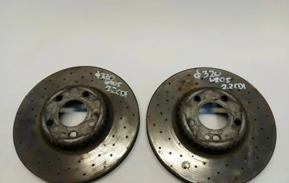 Mercedes-Benz C W205 Front brake disc