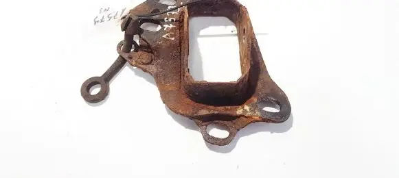 Saab 9-5 Bracket in trunk/boot 