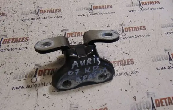 Toyota Auris 150 Front door lower hinge 