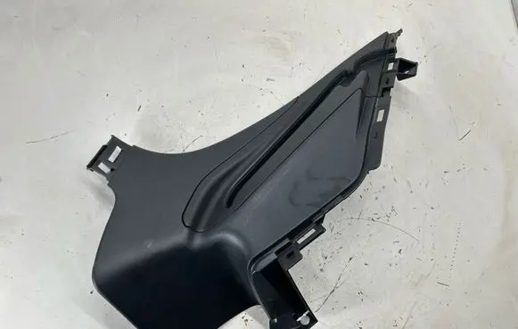 Subaru Outback (BT) (D)pillar trim (top) 94015AN10A