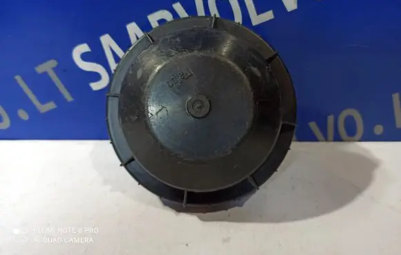 Saab 95 - 96 Headlight/headlamp dust cover 60975810