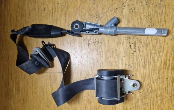 Renault Espace - Grand espace IV Front seatbelt A4237E3380