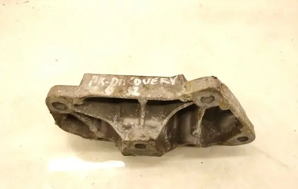 Land Rover Discovery Sport Engine mounting bracket