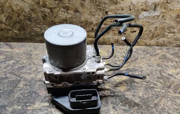 Infiniti Q50 ABS Pump 476604GC1A 1330002350