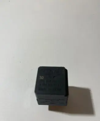 Mercedes-Benz CL C216 Other relay A0009820223