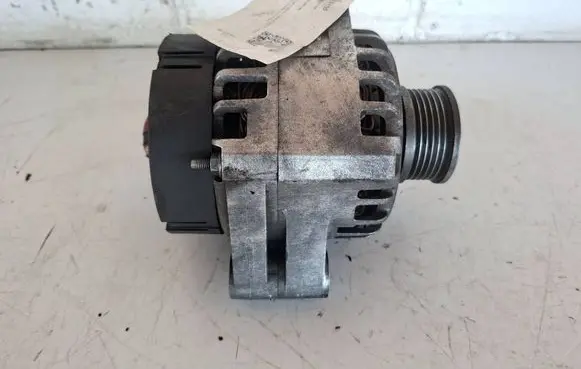 Opel Vectra C Generator/alternator 13117340