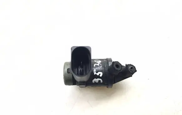 Audi A6 S6 C5 4B Turbo solenoid valve 1J0906283C K3530