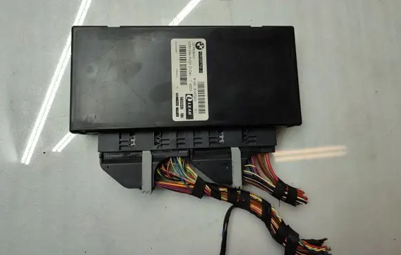 BMW 5 E60 E61 Comfort/convenience module 9167201