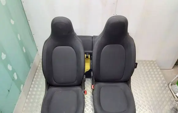 Seat set