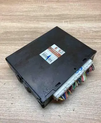 Subaru Forester SG Engine control unit/module ECU 22611AK741 1123001554