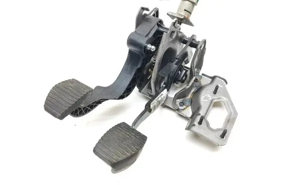 Citroen C3 Pedal assembly 9807334080 5476625
