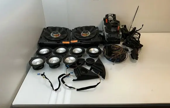 BMW 6 E63 E64 Audio system kit 9181743