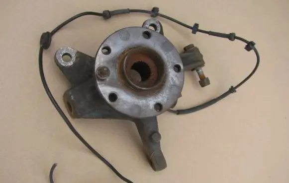 Lancia Kappa Front wheel hub spindle knuckle 60657087
