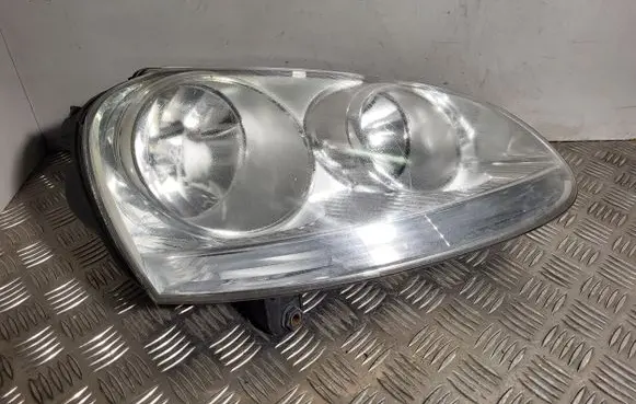 Volkswagen Golf V Headlight/headlamp