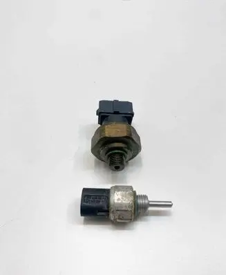 Air conditioning (A/C) pressure sensor
