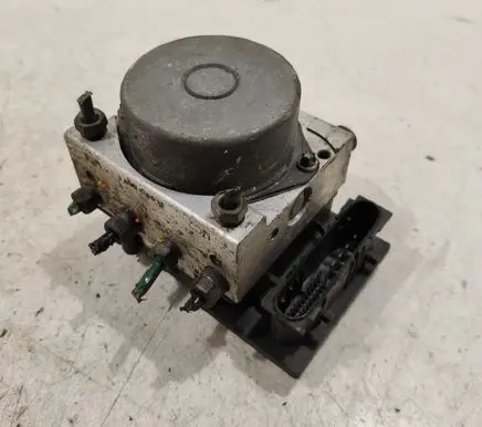 Renault Megane II ABS Pump 8200737985 0265800519