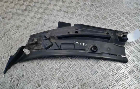 Citroen C3 Wiper trim