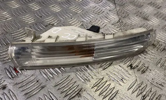 Volkswagen PASSAT CC Front indicator light 3c8953042