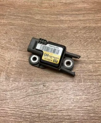 Opel Vectra C Airbag deployment crash/impact sensor 13123276