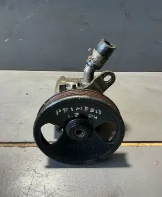 Nissan Primera Power steering pump 