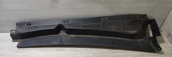 Wiper trim