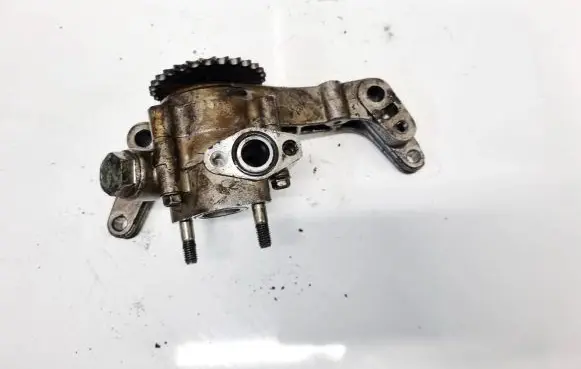 KIA Carnival Oil pump 