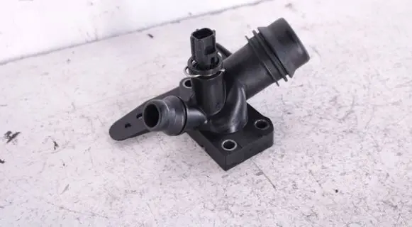 Volvo XC60 Thermostat/thermostat housing 30751954