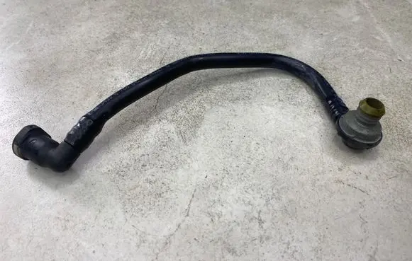 BMW 3 E90 E91 Vacuum line/pipe/hose 6768042