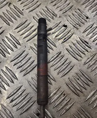 Nissan Micra Fuel injector 2T1Q9F593AA