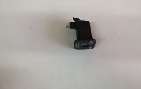 Toyota Auris 150 Passenger airbag on/off switch