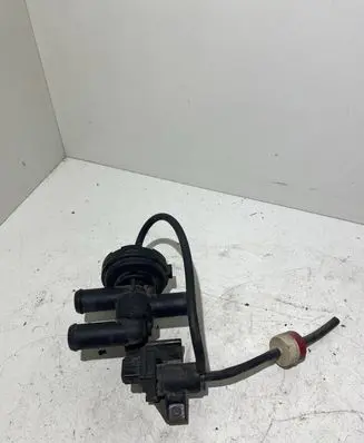 Saab 9-5 Coolant heater control valve 90566948 90566944