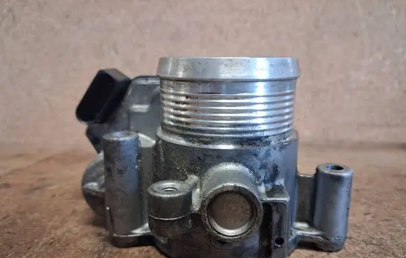 Volkswagen Golf VI Throttle valve 03L128063E 2406090650 128063E
