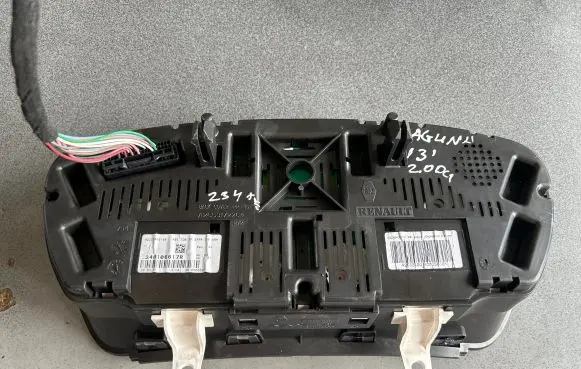 Renault Laguna III Speedometer (instrument cluster) A2C53400140 248106617R