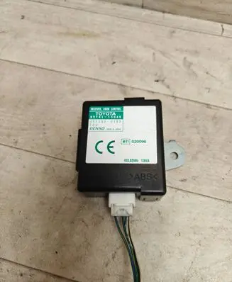 Toyota Corolla Verso E121 Door central lock control unit/module 8974113040 2513000100
