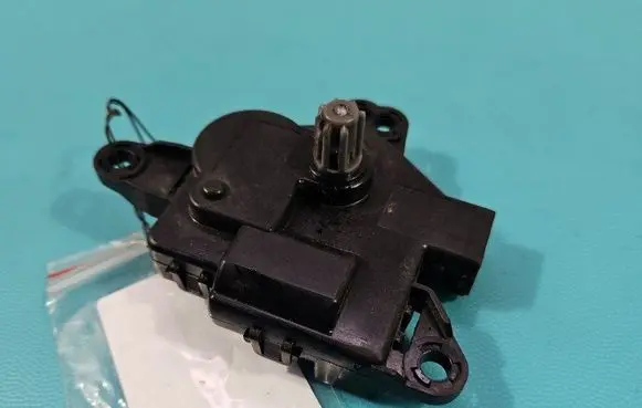 A/C air flow flap actuator/motor