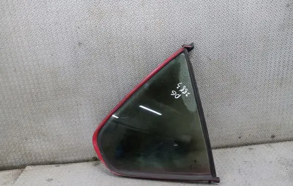BMW 3 E36 Rear vent window glass 