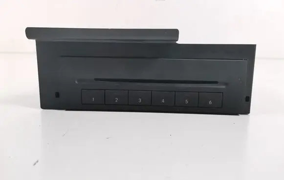Mercedes-Benz SLK R171 CD/DVD changer A2118706189