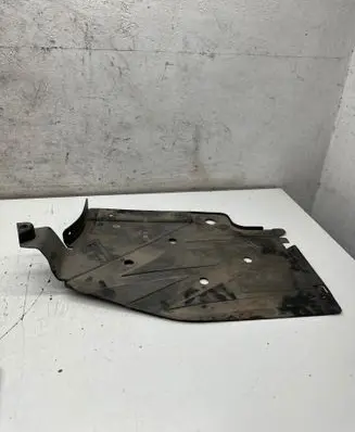 BMW 3 F30 F35 F31 Fuel tank bottom protection 80622
