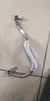 Coolant pipe/hose