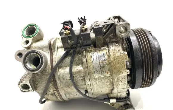 Volvo V70 Air conditioning (A/C) compressor (pump) 
